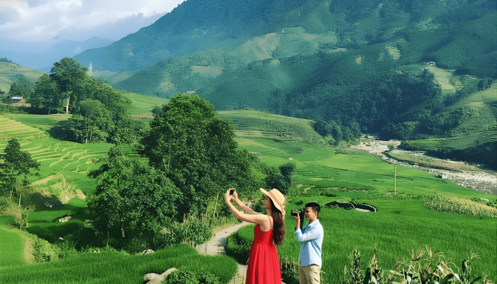 Early morning light will enhance natural hues and reduce harsh shadows, perfect for both wide and macro compositions